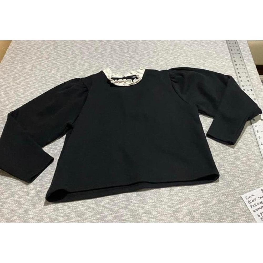 Zara black sweater pullover with white ruffled collar women L. SKU-B723